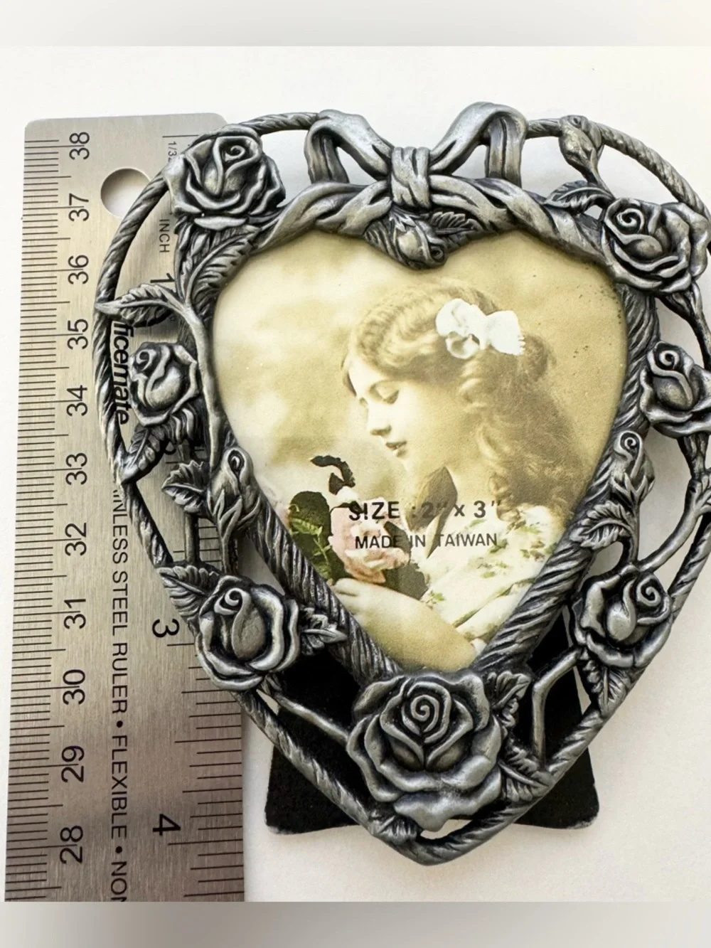 Vintage Mini Heart Photo Frame Roses Bow 2 x 3 Romantic Feminine Victorian